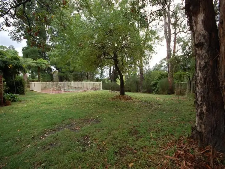 Fifth view of Homely house listing, 12 The Cres, Mount Evelyn VIC
