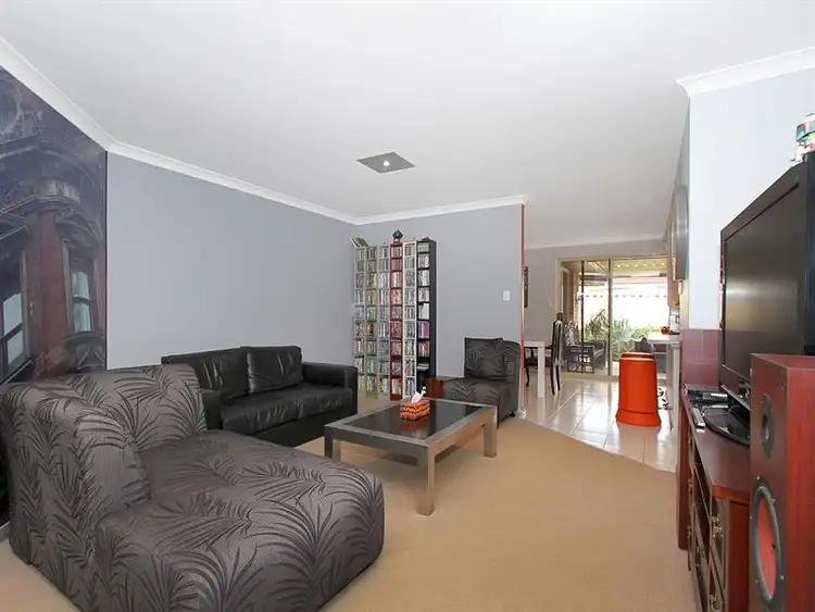 Seventh view of Homely house listing, 2 Rennington St, Dianella WA