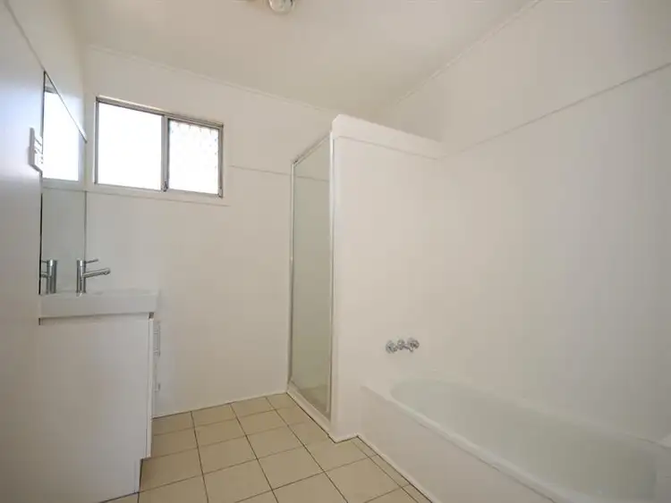 Seventh view of Homely house listing, 433 Stenner St, Harristown QLD