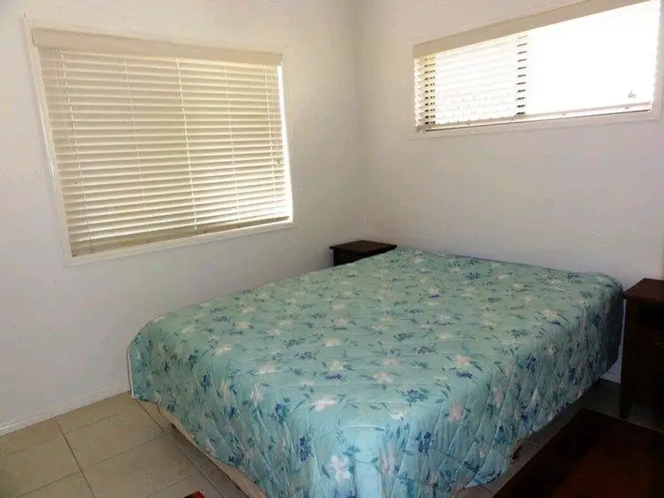 Fifth view of Homely house listing, 8 Silkwood Way, Molendinar QLD