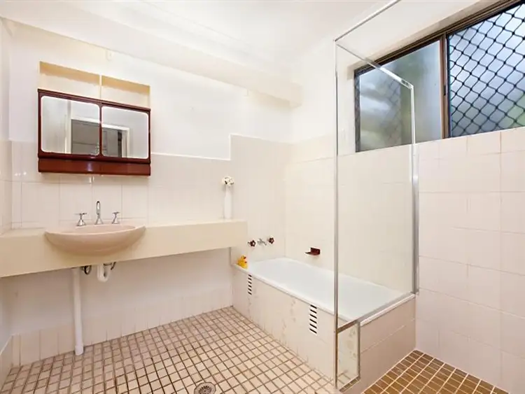 Seventh view of Homely townhouse listing, 2/9 Charlotte St, Fannie Bay NT