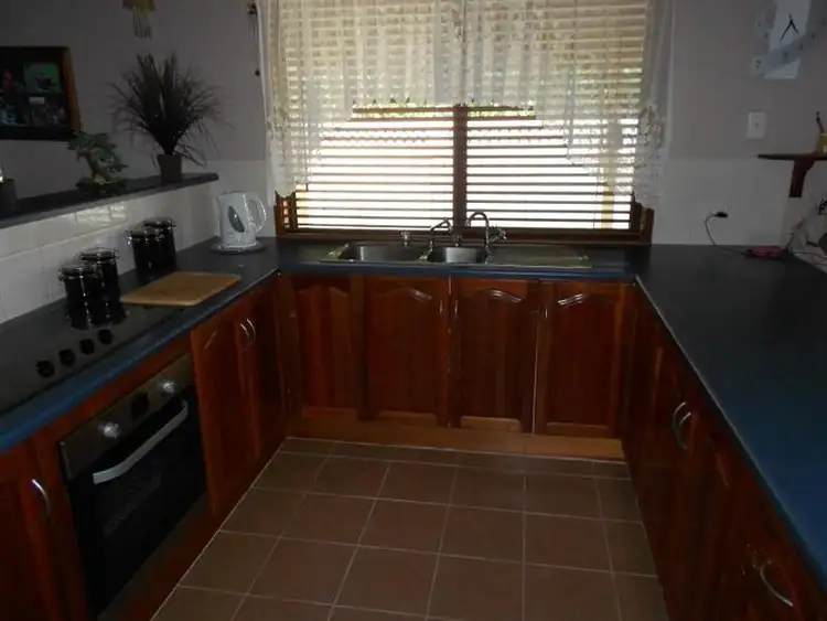 Third view of Homely house listing, 5 Beryl Ct, Bordertown SA