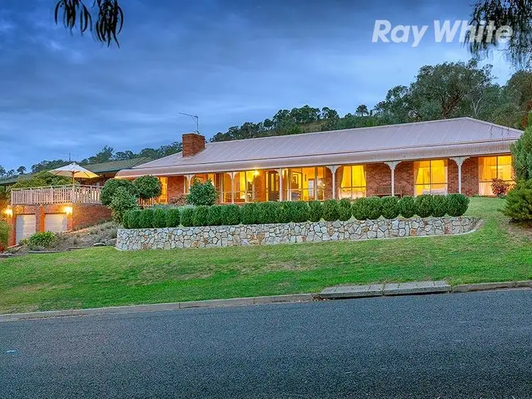 Main view of Homely house listing, 2 Curtin Ct, Wodonga VIC
