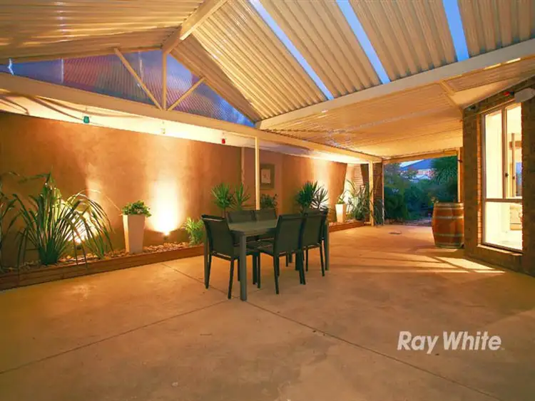 Main view of Homely house listing, 2 Kemsley Grn, Cranbourne East VIC