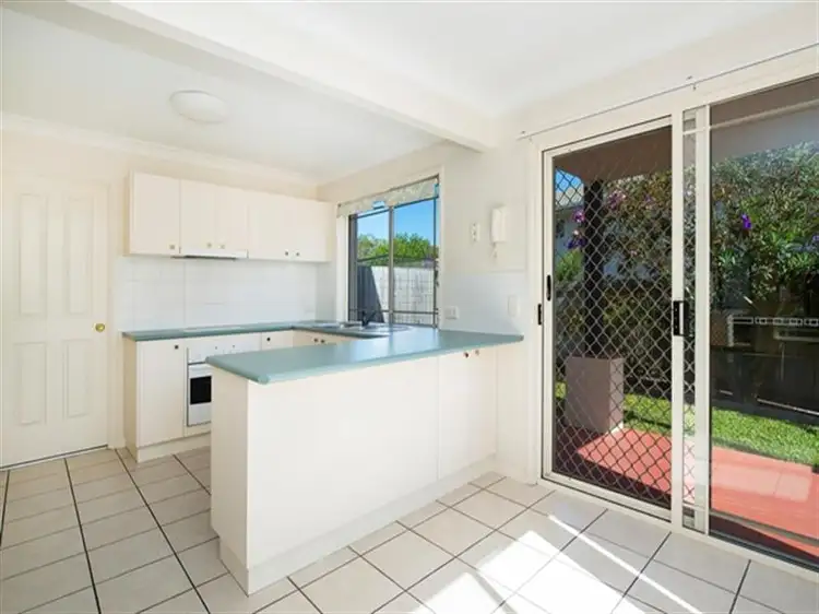 Fifth view of Homely townhouse listing, 6/8 Gemview St, Calamvale QLD
