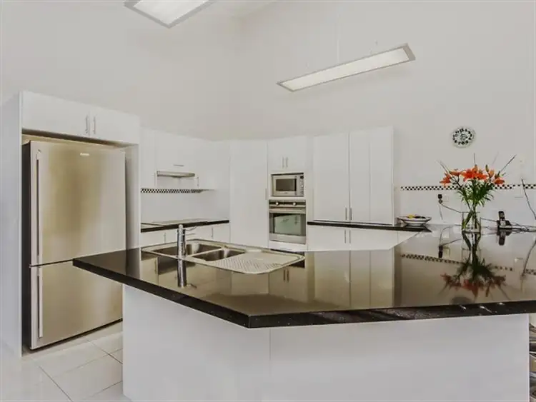 Fifth view of Homely house listing, 32 Clarence Dr, Helensvale QLD