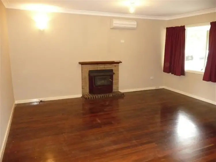 Second view of Homely house listing, 32 Caporn St, Bullsbrook WA