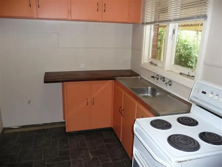 Fifth view of Homely house listing, 32 Caporn St, Bullsbrook WA