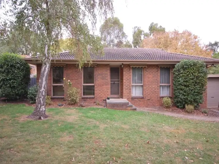 46 Churchill Dr, Mooroolbark VIC
