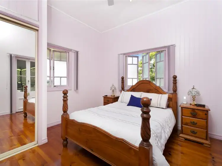 Seventh view of Homely house listing, 61 Qualtrough St, Woolloongabba QLD