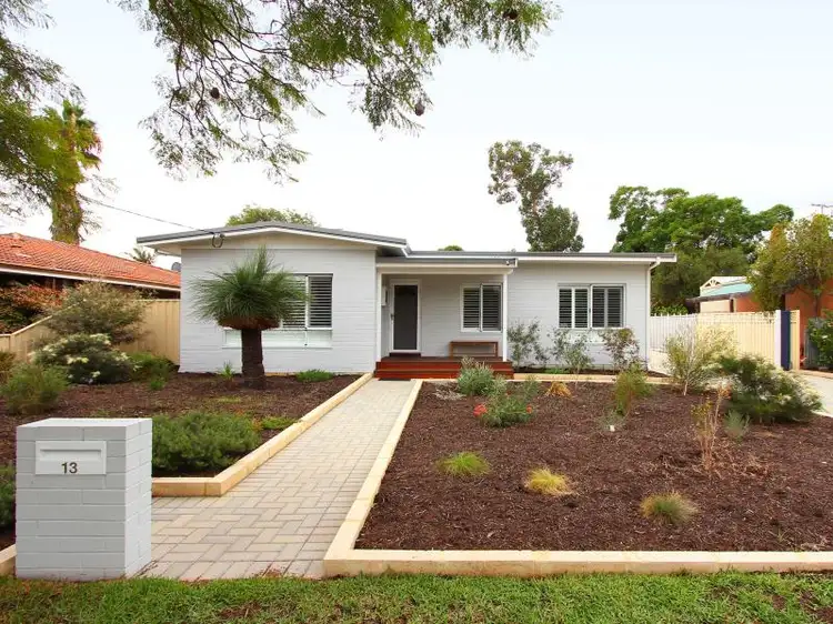 13 Pontiac Ave, Cloverdale WA