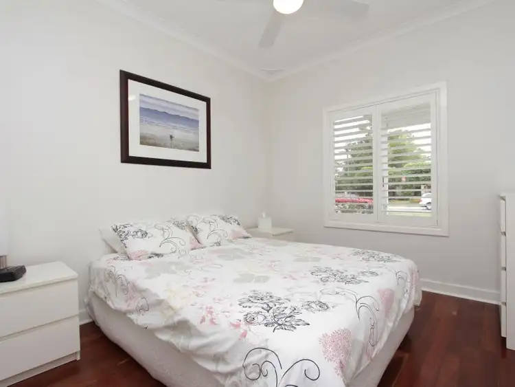 Seventh view of Homely house listing, 13 Pontiac Ave, Cloverdale WA