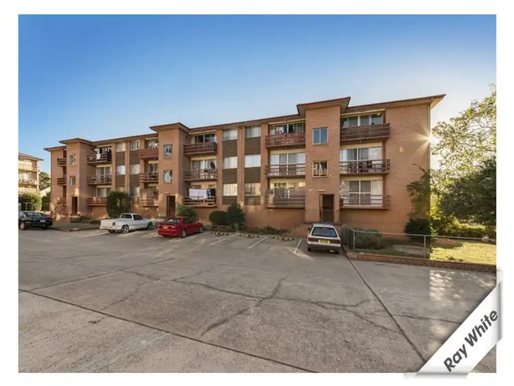 1/106 Henderson  Rd, Queanbeyan NSW