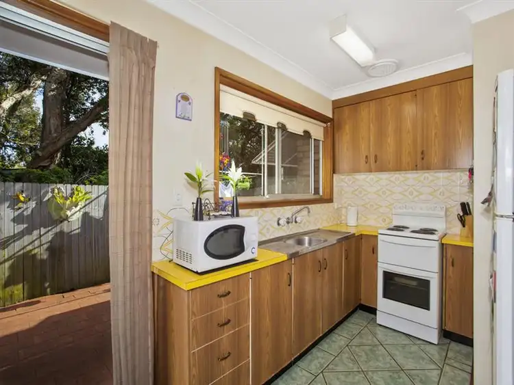 Fifth view of Homely villa listing, 3/59-61 Alfred St, Long Jetty NSW