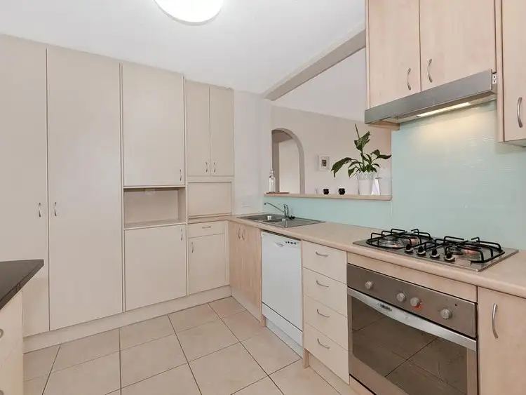 Seventh view of Homely unit listing, 4/164 Macquarie St, St Lucia QLD
