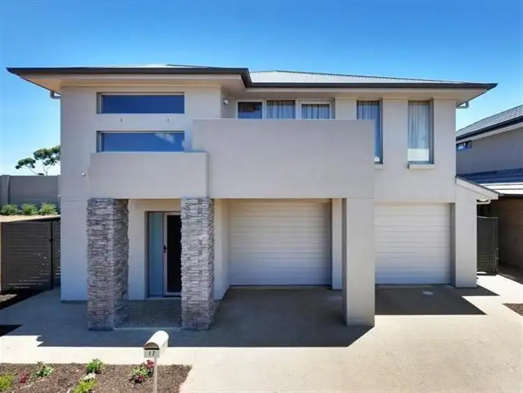 17 Emery Pl, Woodville SA