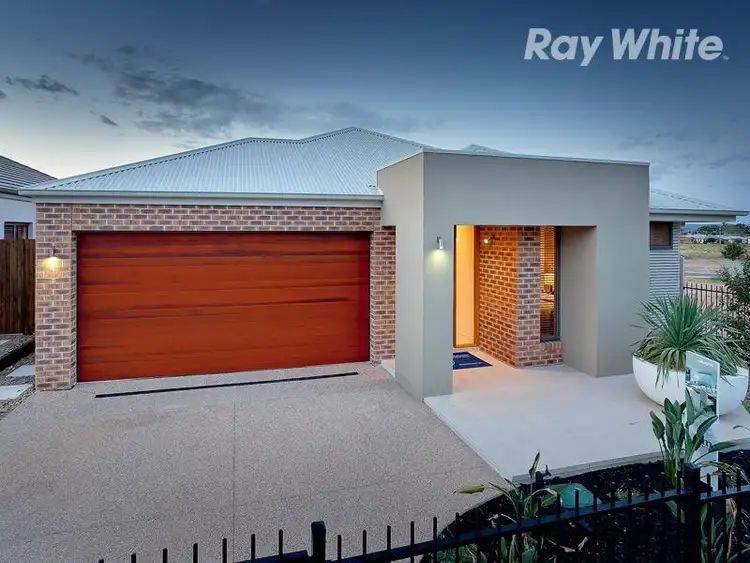 48 Victoria Cross Pde, Wodonga VIC