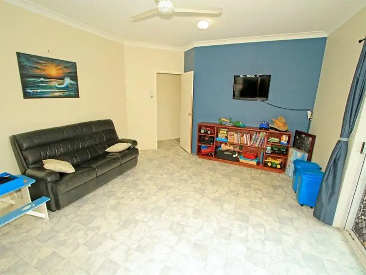Fifth view of Homely house listing, 70 Fons Dr, Glendale QLD