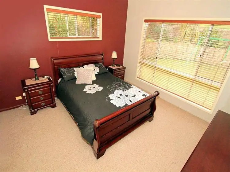 Seventh view of Homely house listing, 70 Fons Dr, Glendale QLD