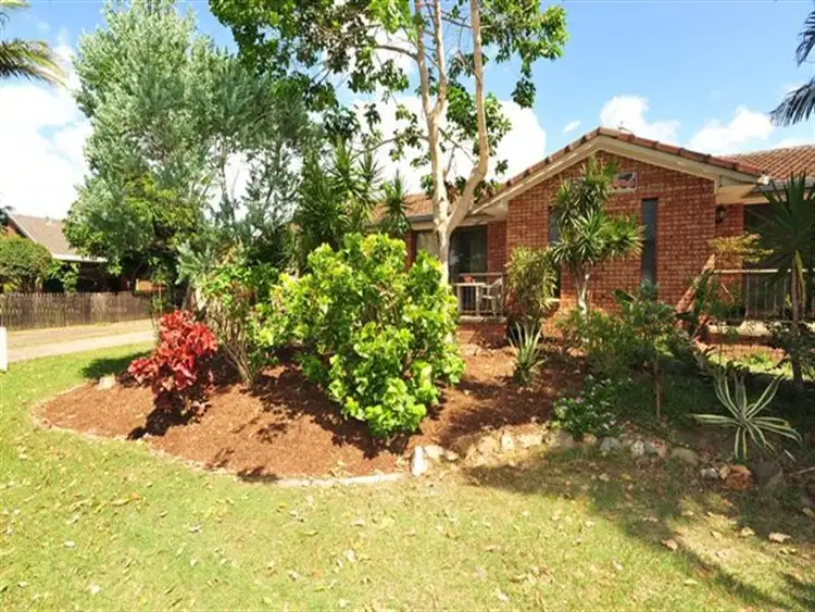 Seventh view of Homely apartment listing, Apartment 2 'Sun Villas' 127 Sunshine Blvd, Mermaid Waters QLD