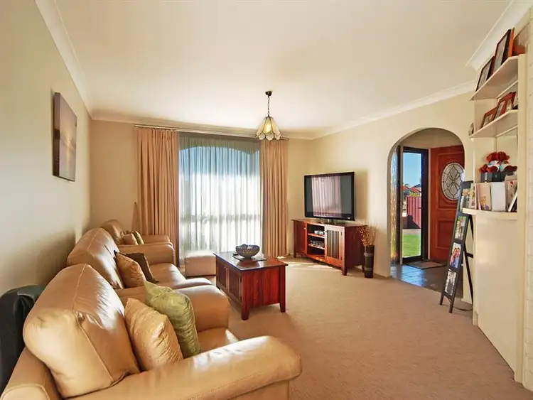 Second view of Homely house listing, 1 Gould Pl, Lake Illawarra NSW