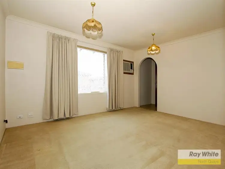 Sixth view of Homely other listing, 2/7 Harman Rd, Sorrento WA