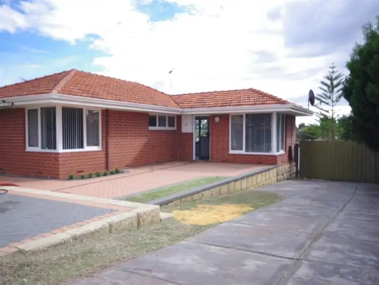 Main view of Homely house listing, 21 Roxwell Way, Girrawheen WA