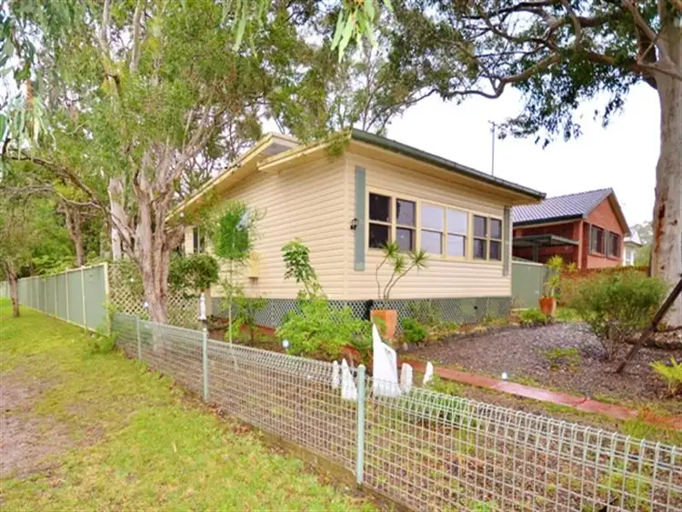 2 Huene Ave, Budgewoi NSW