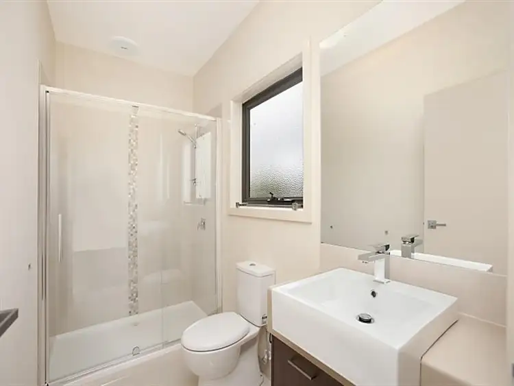 Fifth view of Homely townhouse listing, 1/17 Brunei Cres, Heidelberg West VIC