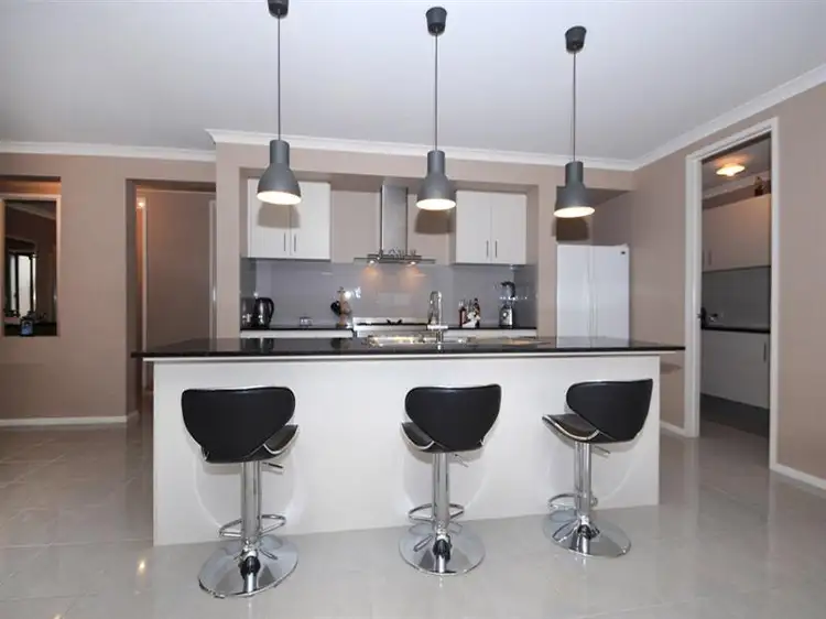 Fifth view of Homely house listing, 5 St Austell, Skye VIC