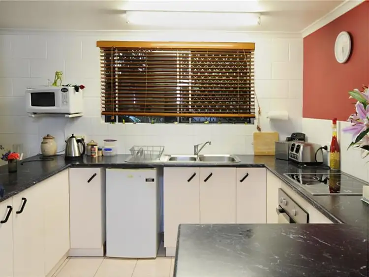 Third view of Homely unit listing, 5/169 Shute Harbour Rd, Cannonvale QLD