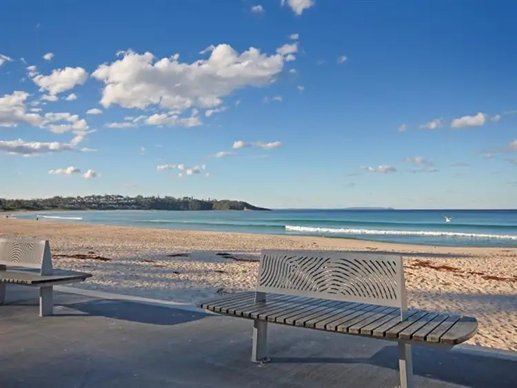 1/1 Golf Ave, Mollymook Beach NSW