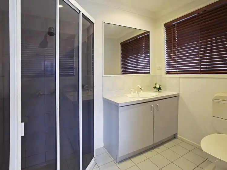 Seventh view of Homely house listing, 11 Pindari Ct, Leopold VIC