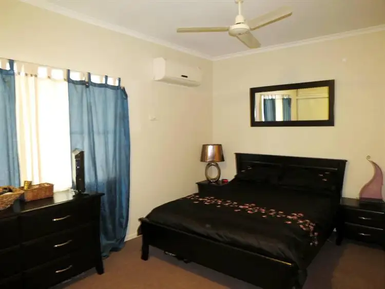 Sixth view of Homely house listing, 28 Colleen Ave, Emerald QLD