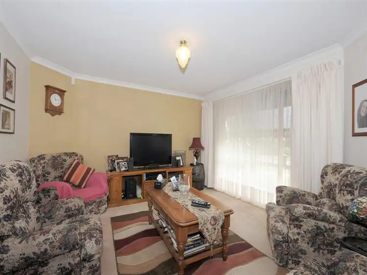 Fifth view of Homely house listing, 1 Elstar Dr, Carrum Downs VIC