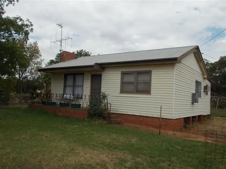 22 Aitken Lane, Parkes NSW