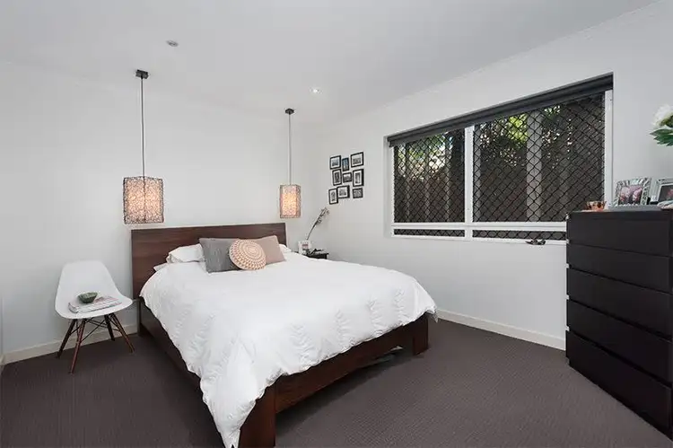 Sixth view of Homely apartment listing, 2/41 Brighton Road, Highgate Hill QLD 4101