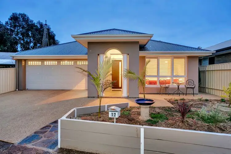 17 Swan Street, Greenacres SA 5086