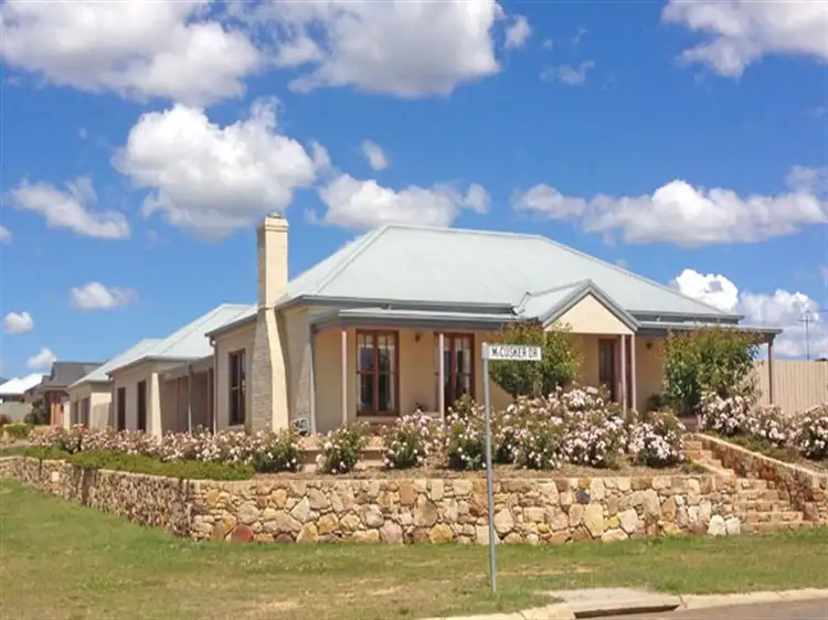 7 McCusker Dr, Bungendore NSW
