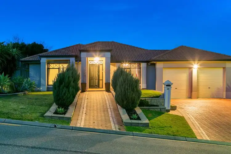 24 Chapel Hill Road, Greenwith SA 5125