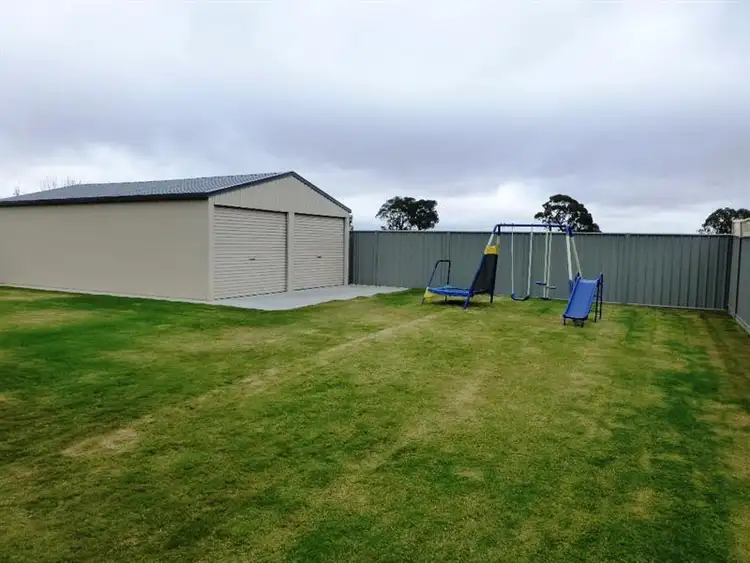 Sixth view of Homely house listing, 8 Westin Pl, Echuca VIC
