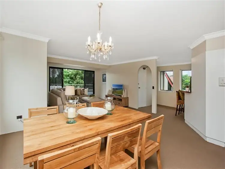 Fifth view of Homely unit listing, 5 'Chateau Ronalde' 27 Second Ave, Broadbeach QLD