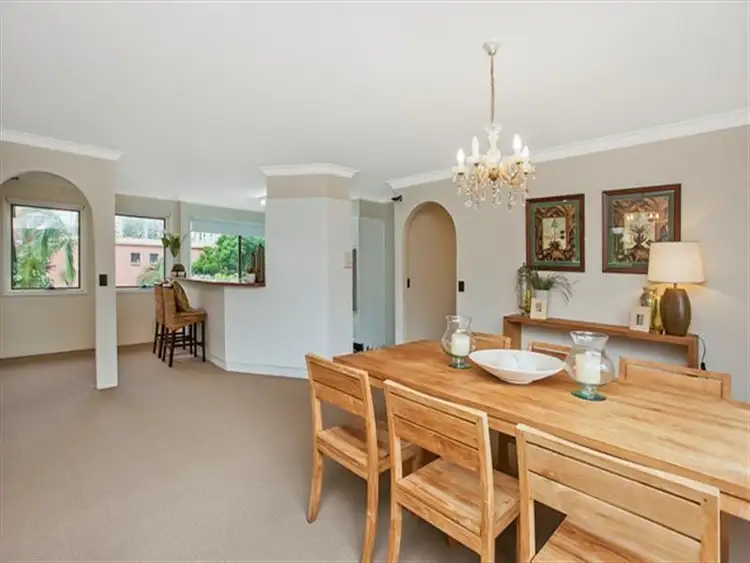 Sixth view of Homely unit listing, 5 'Chateau Ronalde' 27 Second Ave, Broadbeach QLD