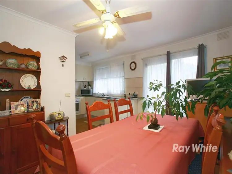 Fifth view of Homely house listing, 20 Bellarine Ct, Keysborough VIC