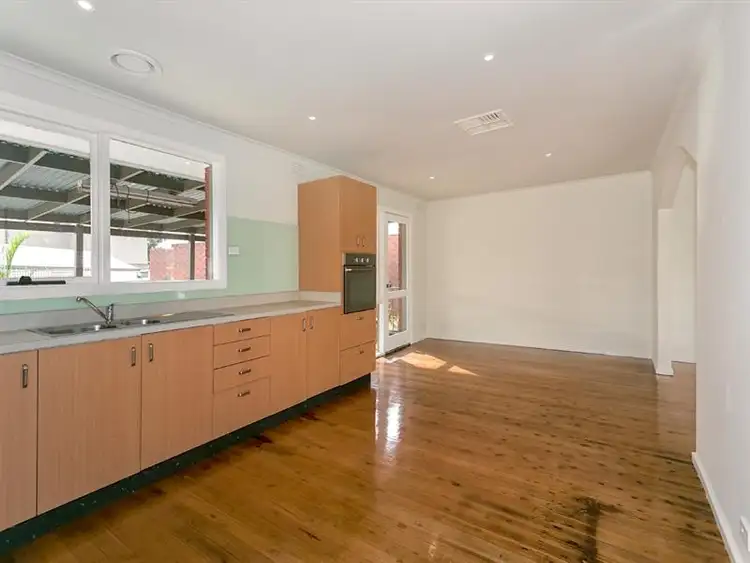 Seventh view of Homely house listing, 5 Blendon Ave, St Albans VIC