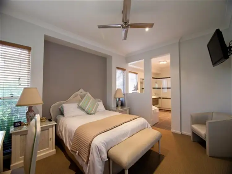 Third view of Homely house listing, 5 River Links Boulevard E, Helensvale QLD