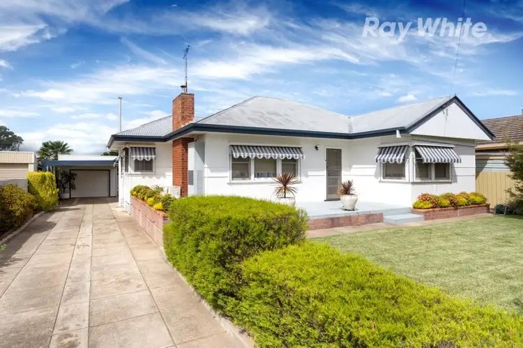 523 Klose Street, Lavington NSW 2641