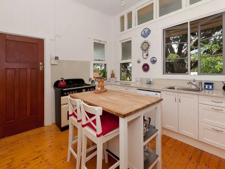 Fifth view of Homely house listing, 249 Cliveden Ave, Oxley QLD