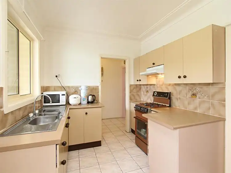 Sixth view of Homely house listing, 16 Arunta Cres, Clarinda VIC