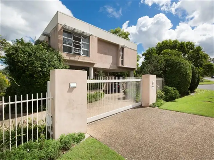 45 Meiers Rd, Indooroopilly QLD